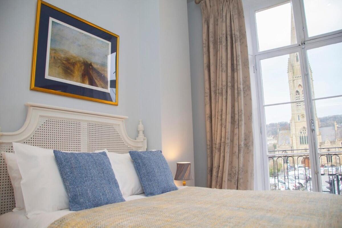 Stylish City Centre Apartment - Bath Esterno foto